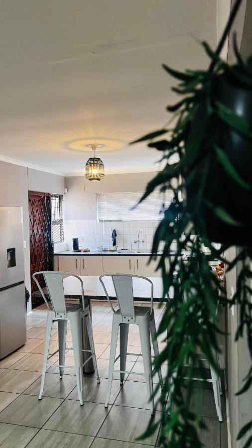 월브스베이 Otis Self Catering 아파트 외부 사진