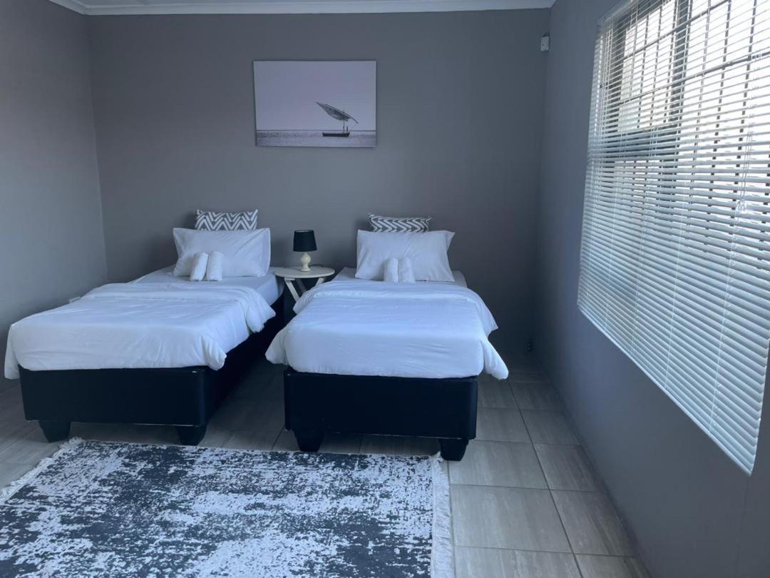 월브스베이 Otis Self Catering 아파트 외부 사진