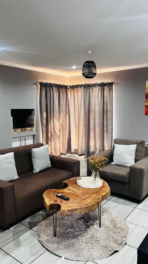월브스베이 Otis Self Catering 아파트 외부 사진